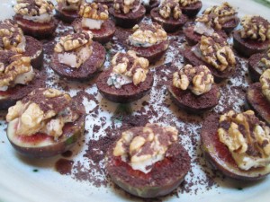 Figs with Walnuts and Roquefort